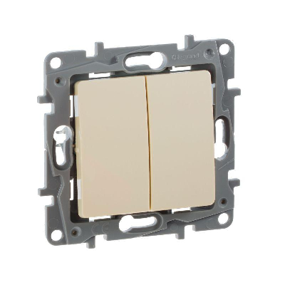 Выключатель 2-кл. СП Etika 10А IP20 250В 10AX безвинтов. зажимы механизм сл. кость IEK 672302