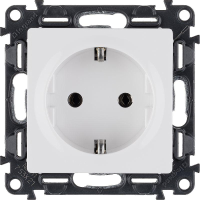 Розетка 1-м СП Valena Life 16А IP2X 250В 2P+E безвинтов. клеммы с лицев. панелью механизм бел. Leg 753421