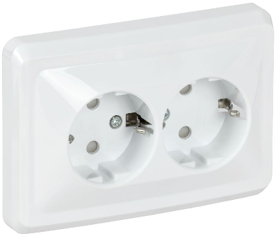 Розетка 2-м СП Вега РСш12-3-ВБ с заземл. контактом и защ. штор 16А бел. GENERICA ERV24-K01-16-DM